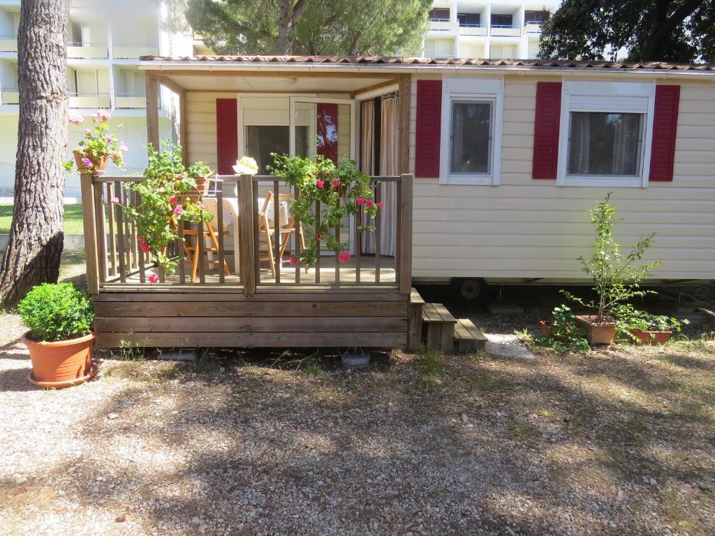 Diana & Josip Mobile Homes Біоград-на-Мору Екстер'єр фото