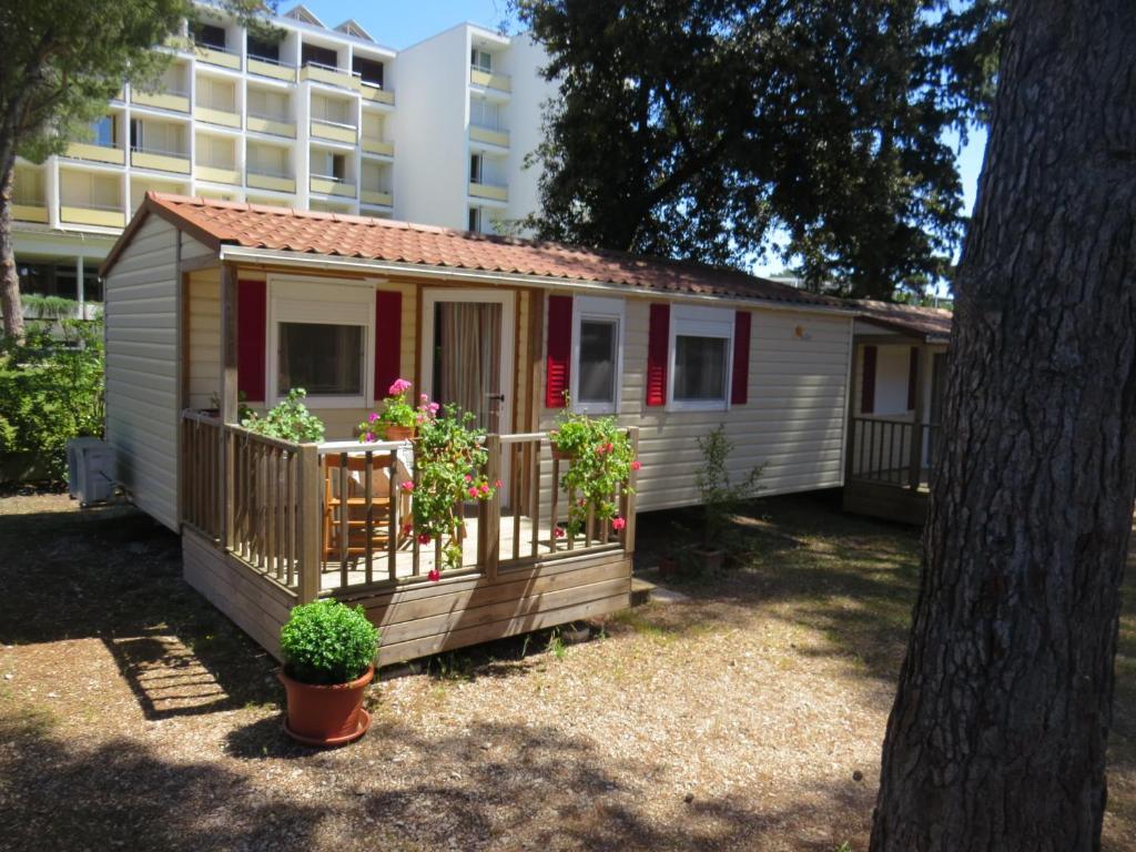 Diana & Josip Mobile Homes Біоград-на-Мору Екстер'єр фото